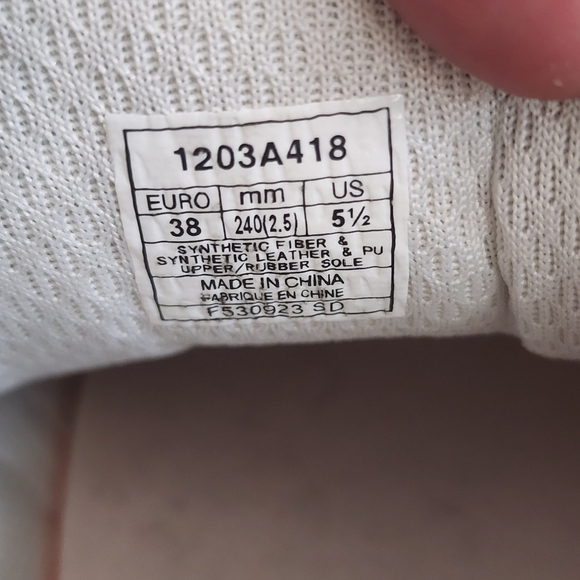 Asics Womens Gel Kahana TR V3 Trail Running Shoes Low Top Beige Yellow Size 5.5 - Picture 13 of 14